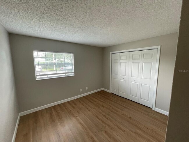 Building Photo - 511 Duchess Ct