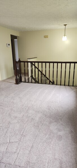 Building Photo - 226 Allison Ave