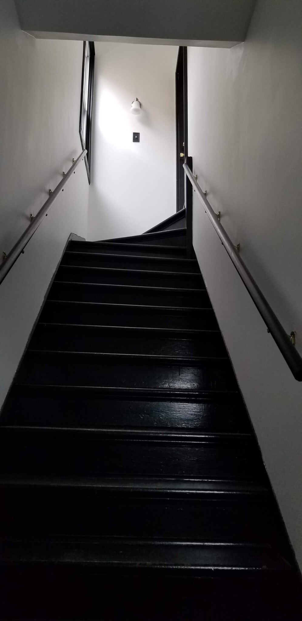 Building Photo - 4417 N Keokuk Ave