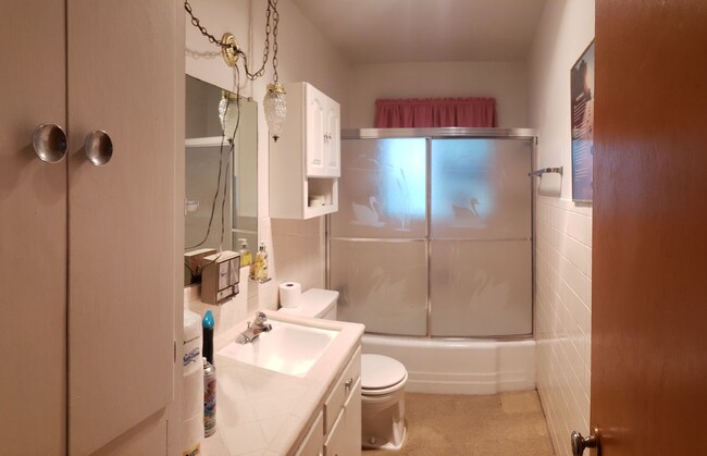 Building Photo - Eastwood Area Rental