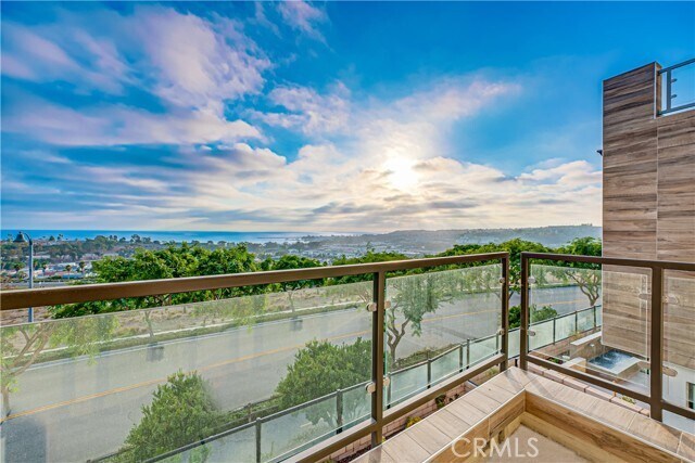 Building Photo - 26296 Paseo Sillin