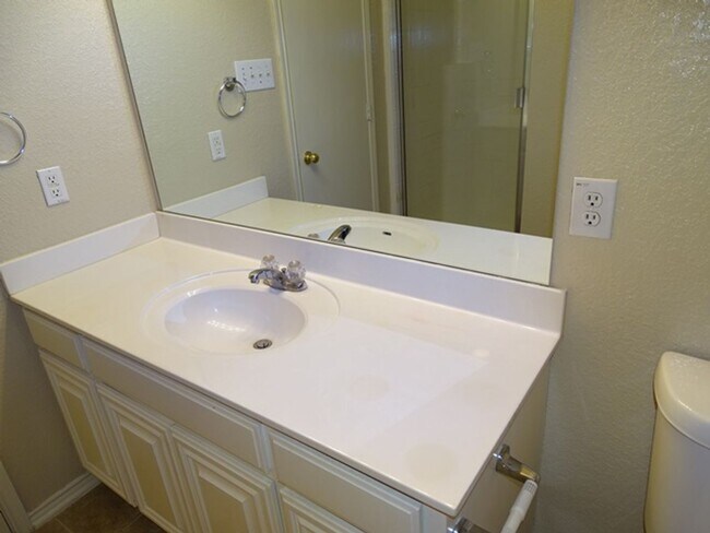 Building Photo - 6046 Mountain Meadow