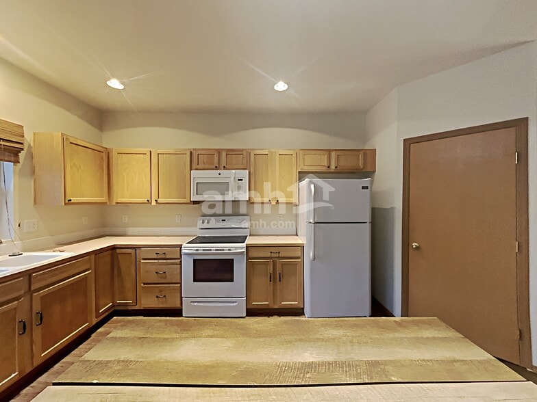 Building Photo - 11102 179th Ave Ct E