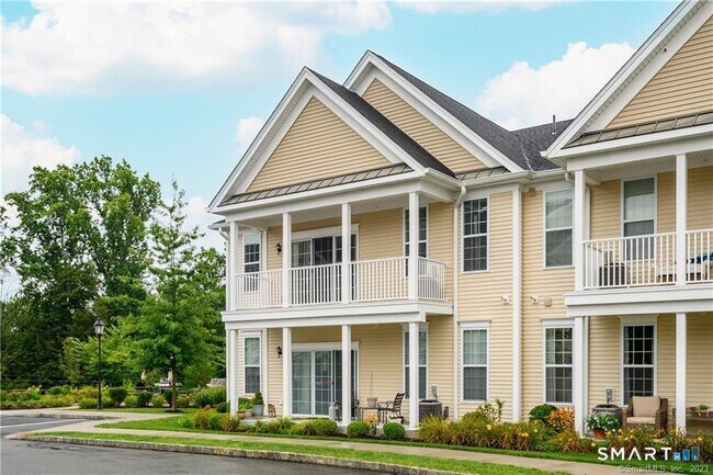 Building Photo - 822 Center Meadow Ln
