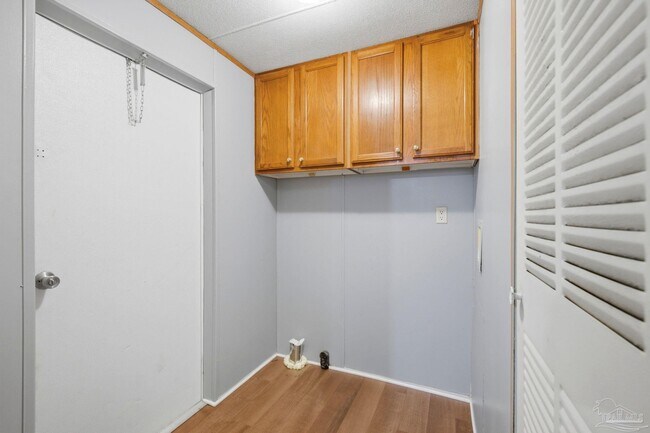 Building Photo - 1709 Woodchuck Ave