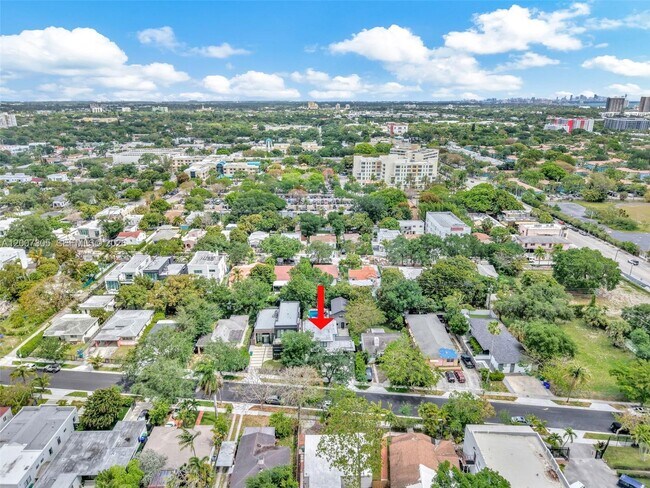 Building Photo - 145 NE 49th St