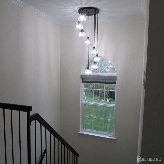 Building Photo - 29 Tall Oaks Ct