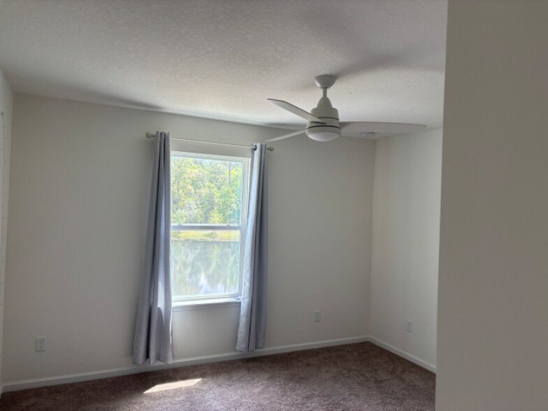 Building Photo - 358 Rambling Brk Trl