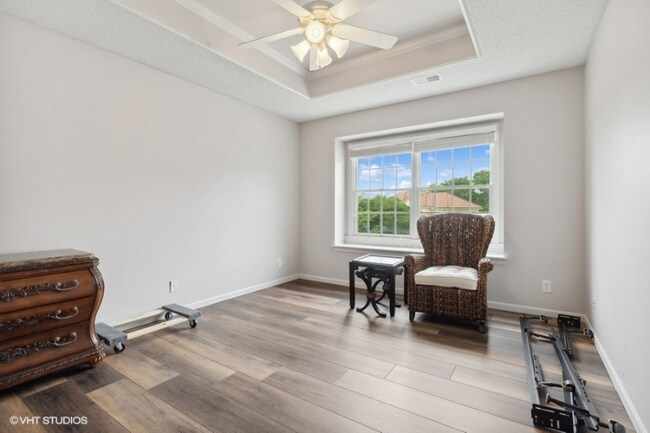 Building Photo - 9669 Cailler Dr