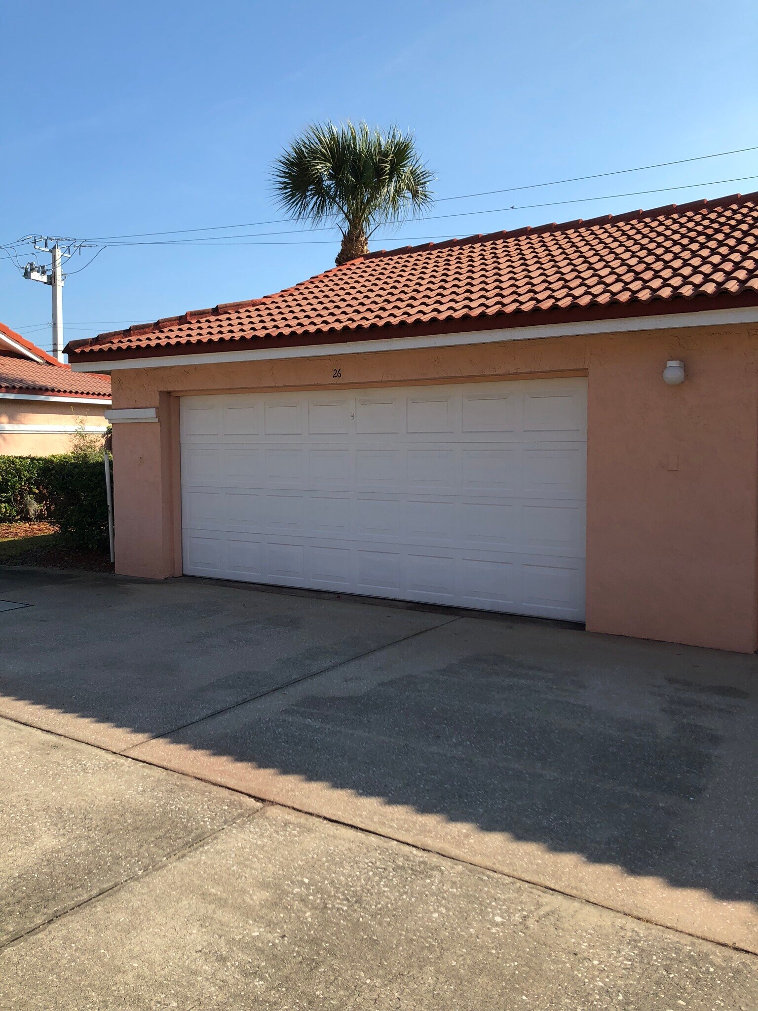 Building Photo - 343 N Tropical Trl