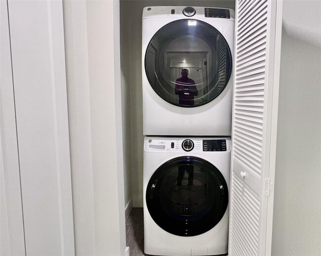 Building Photo - 3300 Boutwell Rd