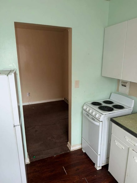 Building Photo - 13965 Superior Rd