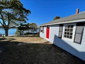 Building Photo - 73 Longwood Ave