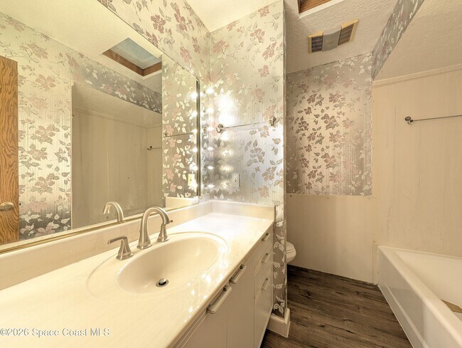 Building Photo - 3686 Muirfield Dr
