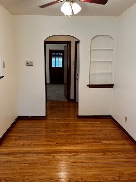 Building Photo - 6211 Eichelberger St