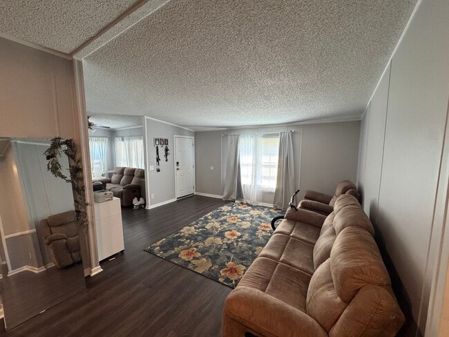 Building Photo - 127 Lamb Rd
