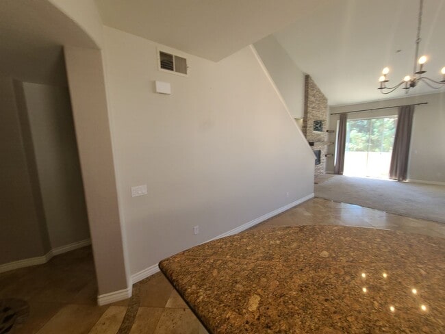 Building Photo - Great golf course views