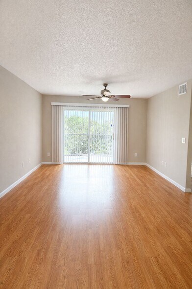 Building Photo - 12500 Crest Springs Ln