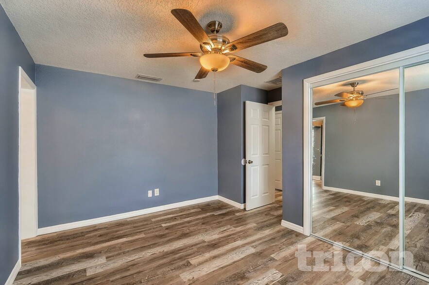 Building Photo - 1641 Patlin Cir N