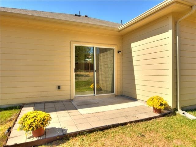 Building Photo - 1390 Red Stag Pl