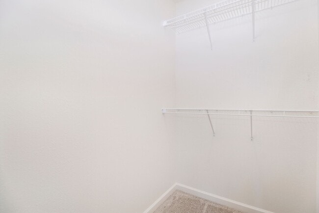 Building Photo - Best Value in Vicksburg