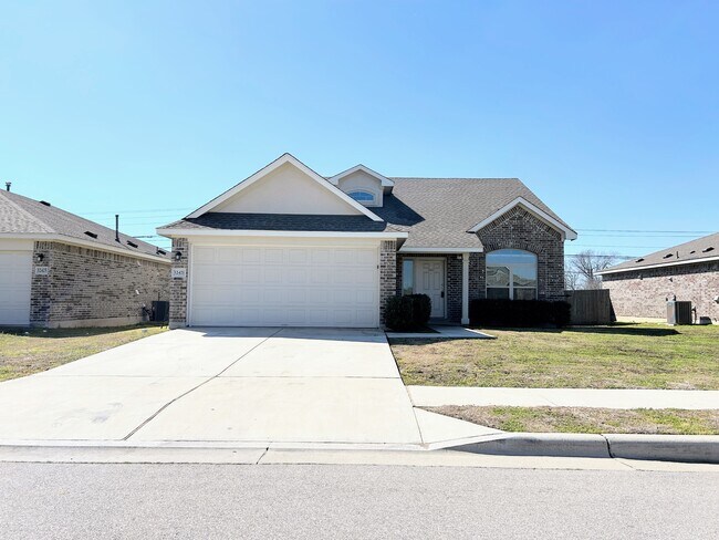 Primary Photo - 12421 Woodcock Way