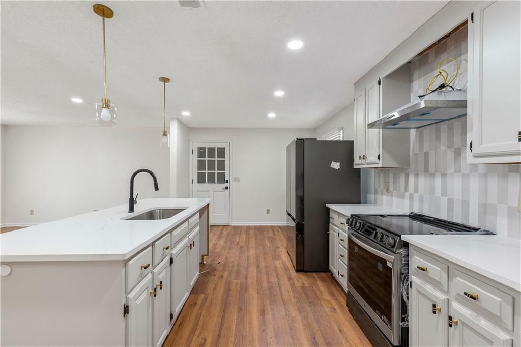 Building Photo - 2095 Uniwattee Trail SE