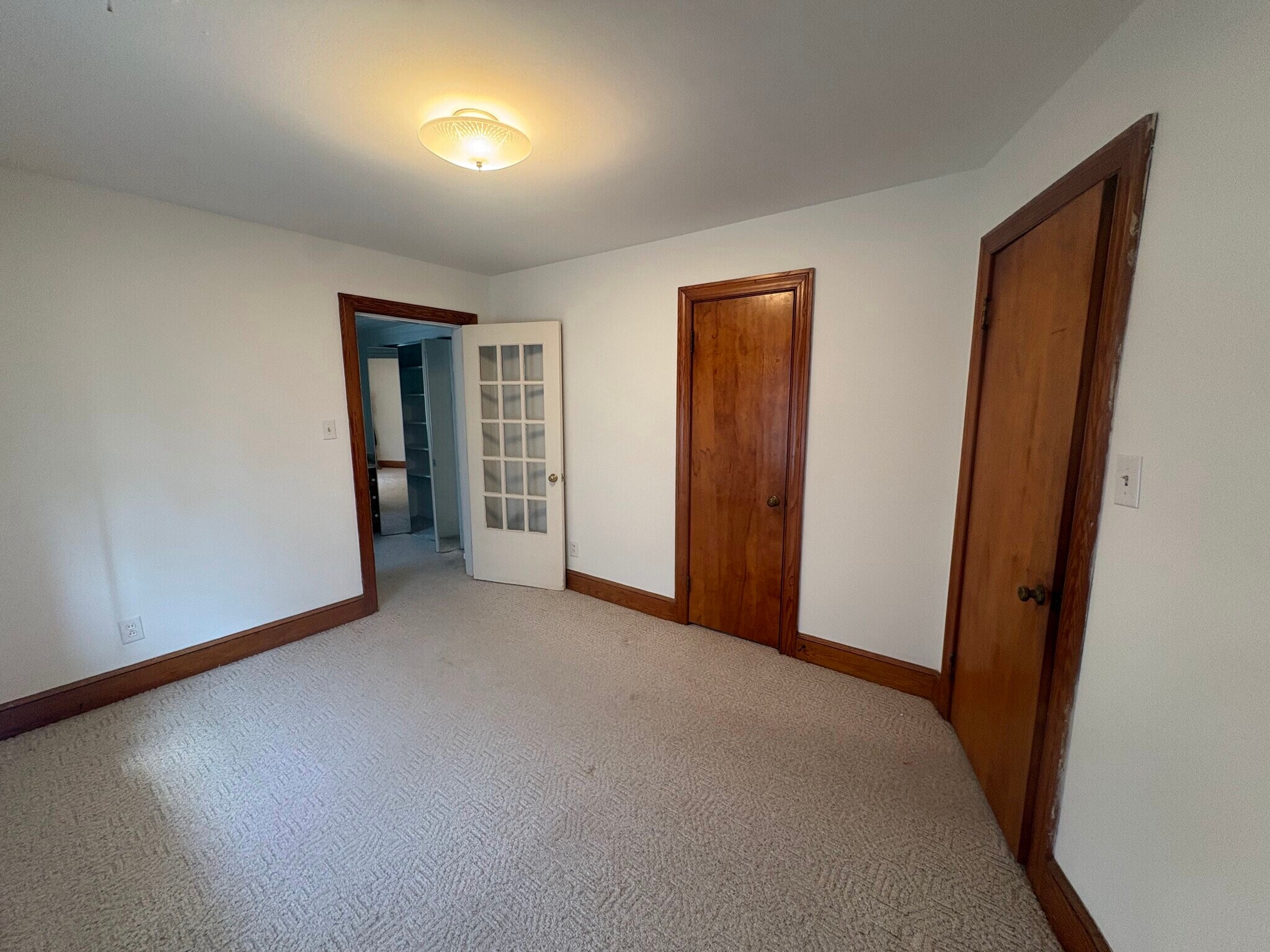 BR1 - 2904 Norfolk St