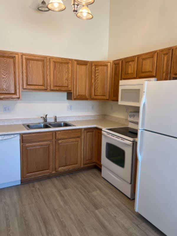 Building Photo - 4012 Grapevine Ln