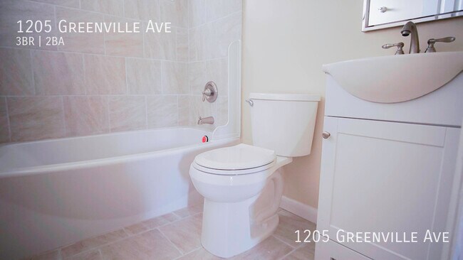 Building Photo - 1205 Greenville Ave