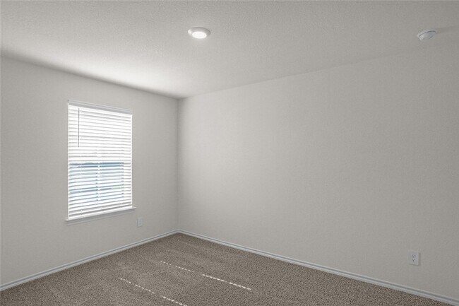 Building Photo - 3425 Marie Dr