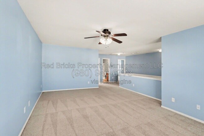 Building Photo - 10805 Dry Stone Dr