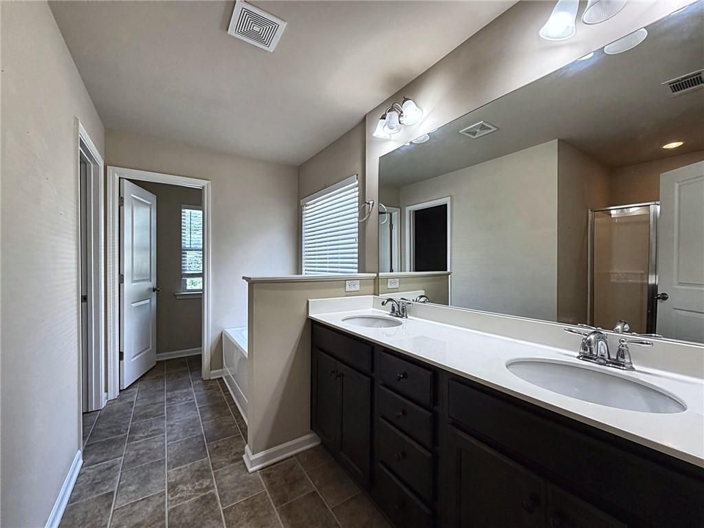 Building Photo - 2573 Chimney Hill Pl