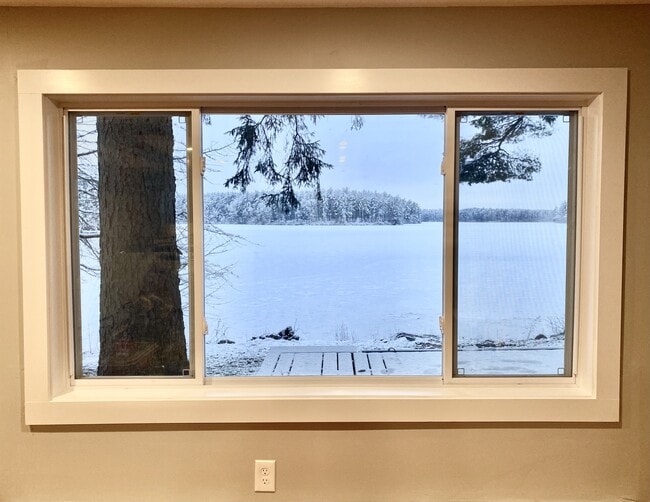 Building Photo - 2 Fox Ln