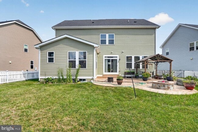Building Photo - 23631 Glenmallie Ct