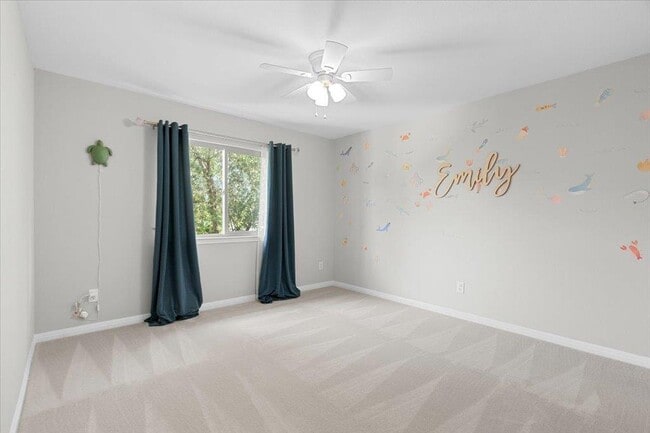 Building Photo - 5301 Deerwood Ln