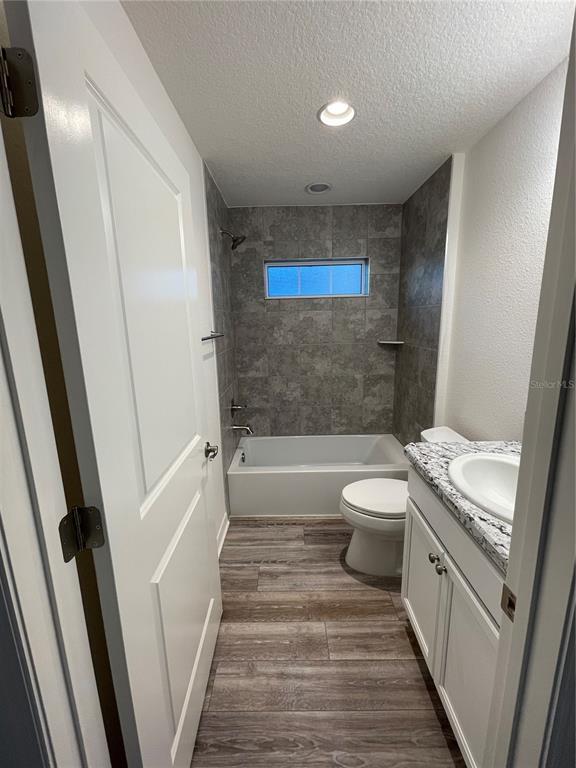 Building Photo - 2740 Alder Ave