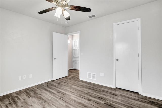 Building Photo - 2108 Teakwood Ln