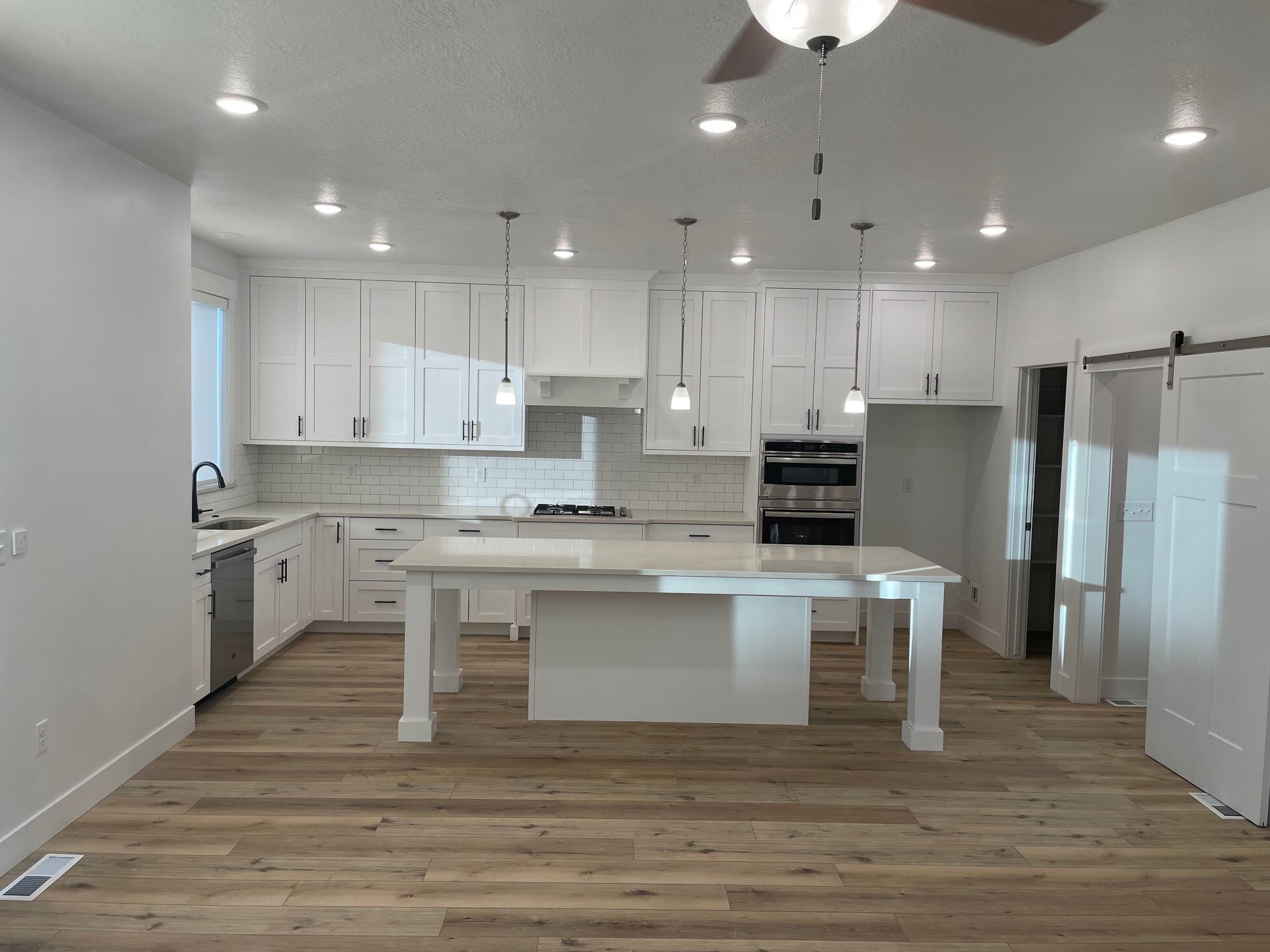 Building Photo - 10817 N Black Shale Loop