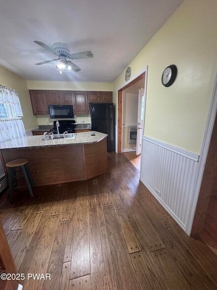 Building Photo - 93 Wayne St