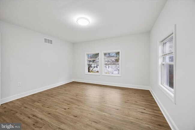 Building Photo - 229 New Jersey Ave