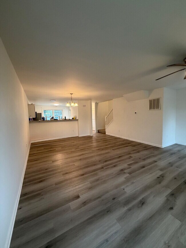Building Photo - 106 Ryder Benson Ln