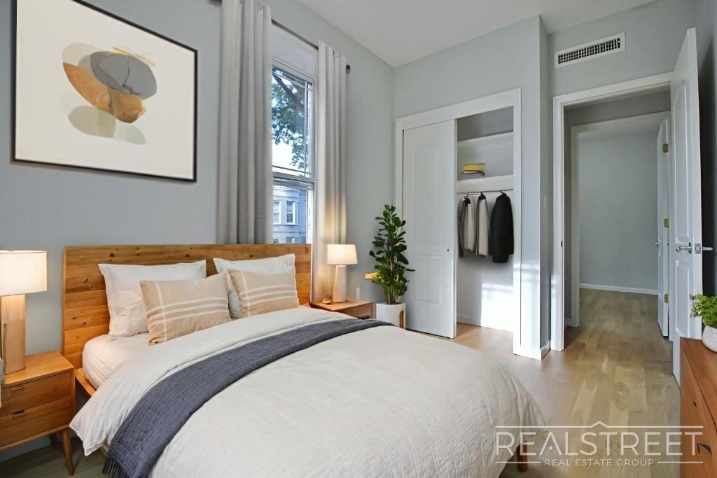 Building Photo - Renovated 3 BR 2 BA in Crown Heights