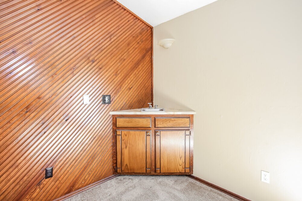 Building Photo - 808 Waterview Rd