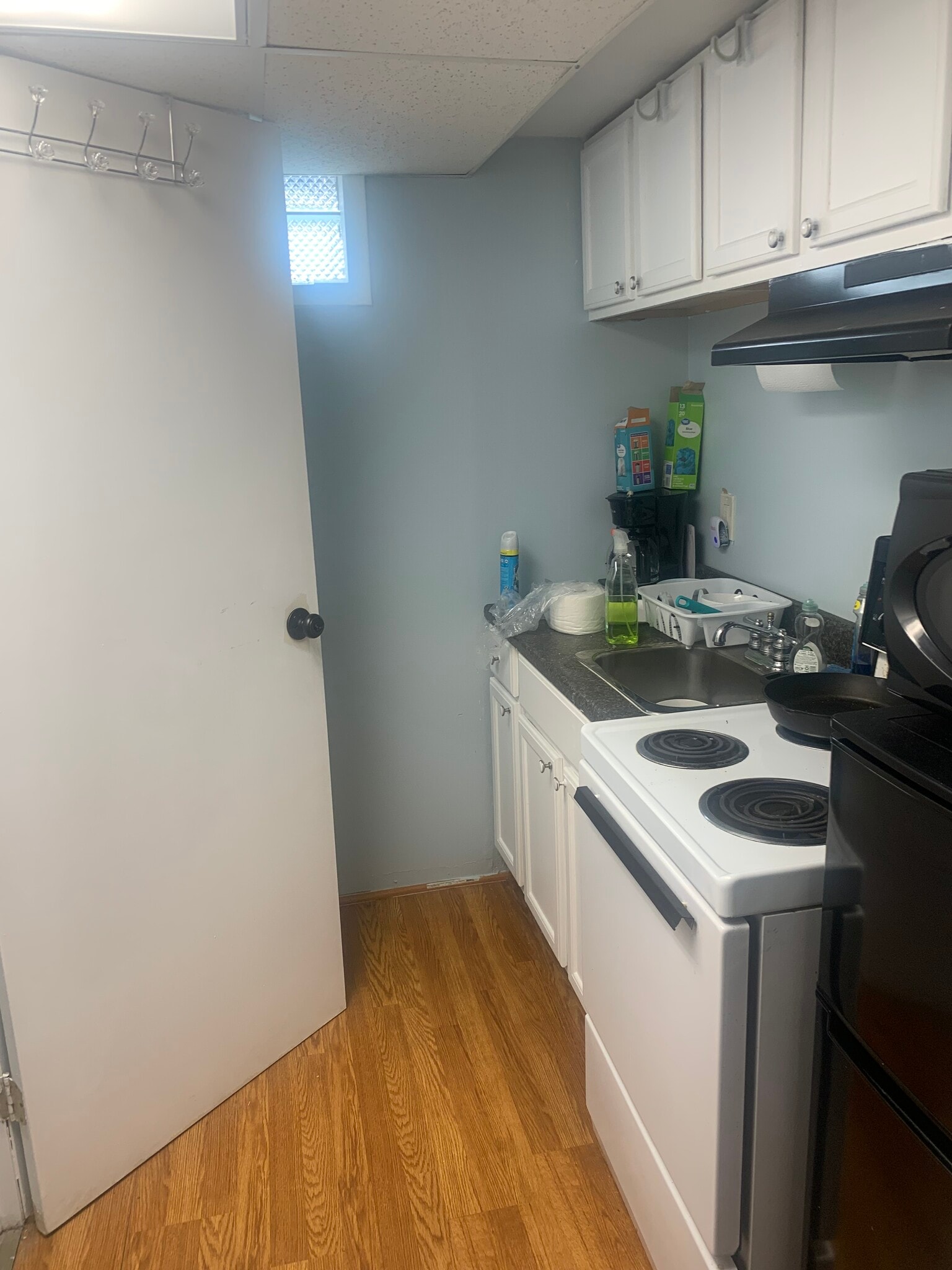 Building Photo - 360 Tuxedo Ave