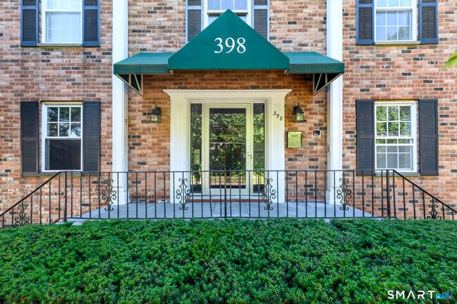 Building Photo - 398 Courtland Ave