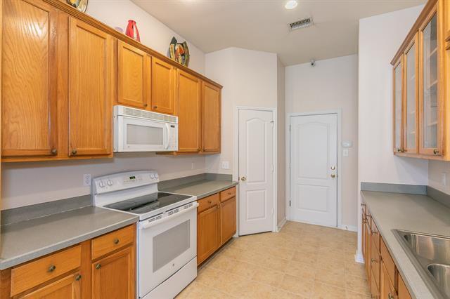 Building Photo - 4316 Wood Stone Cir