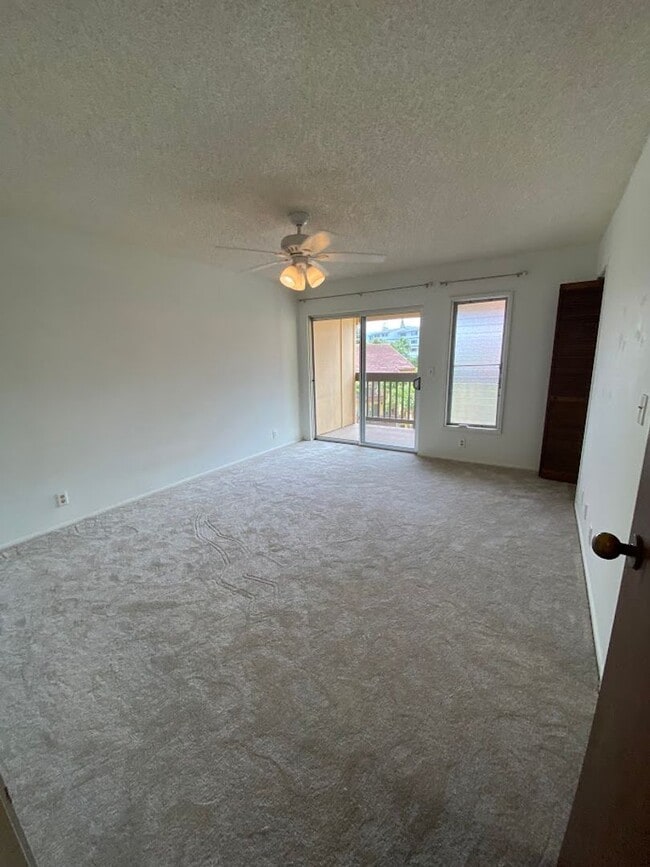Building Photo - 46-063 Emepela Place #R208
