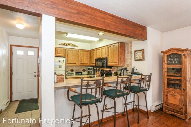 Building Photo - 3 br, 3 bath House - 304 S French St Unit F