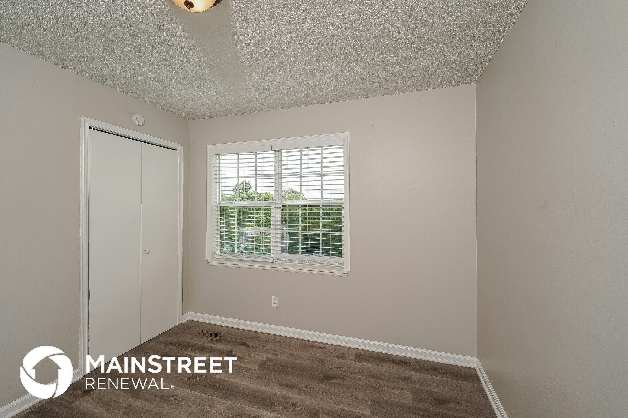 Building Photo - 5070 Rick Dr